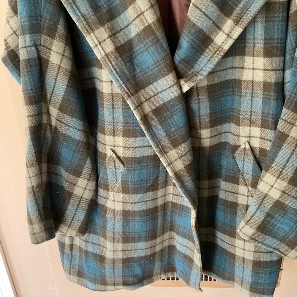 1980’s Banana Republic, shades of green plaid, wide shoulder collar